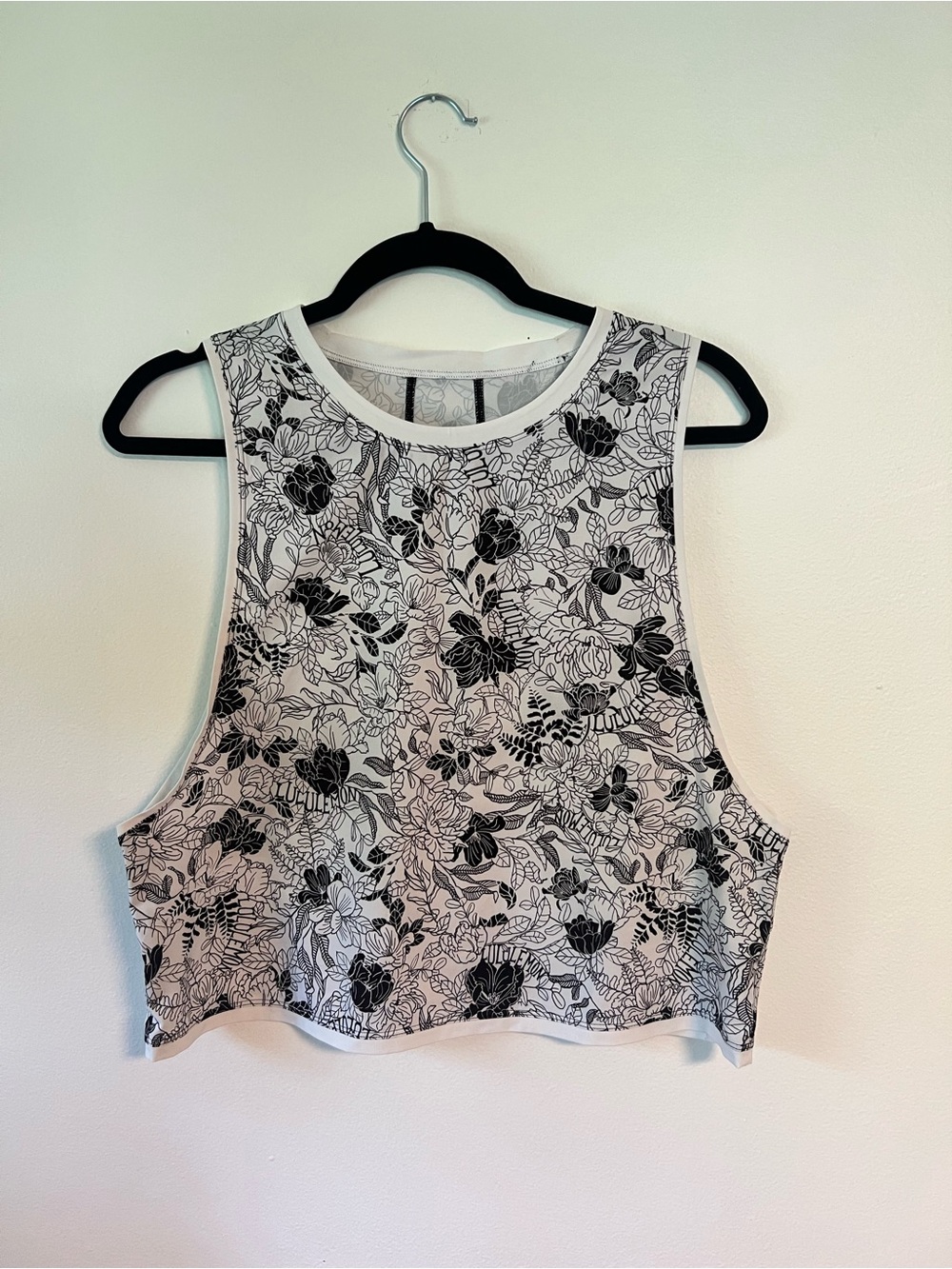 lululemon athletica White Crop Top with Black Floral Print